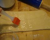 A picture of step 7 of Easy Cinnamon Rolls with Puff Pastry.