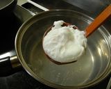 A picture of step 3 of Beef, Egg, and Onion Rice Bowl.