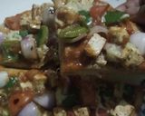 पनीर पिज़्ज़ा(Paneer pizza recipe in hindi) रेसिपी चरण 4 फोटो