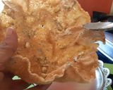 गार्लिक & चीज़ मसाला पापड, कुरडई (garlic cheese masala papad recipe in marathi) रेसिपी स्टेप 2 फोटो 