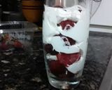 Foto del paso 3 de la receta: Fresas Con Crema