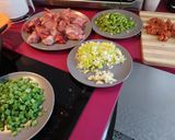 Foto del paso 1 de la receta: Arroz de conejo y verduras