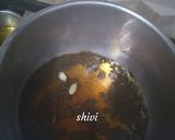 A picture of step 2 of Elaichi wali chai.