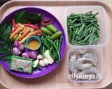 Foto langkah ke 1 dari resep Udeung Masam Keueng (Udang Asam Pedas) khas Aceh Maknyus.