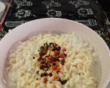 Foto langkah ke 4 dari resep Chapaguri Parasite With Bulgogi Sauced Bacon.