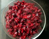 A picture of step 3 of Beetroot Upperi.