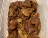 A picture of step 4 of Fried three layers pork.