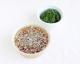 A picture of step 2 of Sweet and Savory Chicken Thighs with Shiso Leaves.
