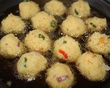 A picture of step 3 of Cous cous balls.