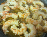 Foto del paso 4 de la receta: Gambones al ajillo muy mediterráneos