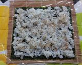 A picture of step 3 of California Roll with Raw Tuna.