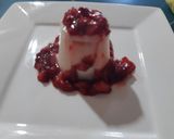 Foto del paso 7 de la receta: Panna cotta de coco con coulis de fresa