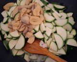 Cukkinis, gombàs bolognai spagetti 🍜🍜🍜🍜 recept fázis 2 fotója