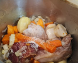Foto del paso 4 de la receta: Puré de chirivías y boniato/ caldo de pollo