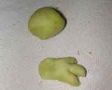 A picture of step 12 of Crocodile-Shaped Melon Bread in the Microwave.