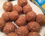 A picture of step 5 of Italian Meatballs (Polpetta).