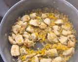 Foto del paso 3 de la receta Arroz con pollo y verduras de temporada