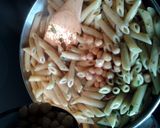 A picture of step 7 of Goat cheese and basil penne.