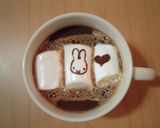 A picture of step 4 of Marshmallow Chocolate Coffee.