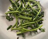 Foto del paso 1 de la receta: Ensalada de Kale Salteado con Boniato al Horno y Filete de Caballa !!!!