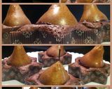A picture of step 4 of AMIEs CHOCOLATE Mini Cake with PEARs.