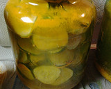 A picture of step 4 of Bread and butter pickles II.