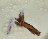 Foto del paso 2 de la receta: Sémola con Leche y Caramelo de Vino 🍷