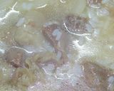 A picture of step 5 of Korean Food Beef Tendon Gumtang Style Collagen Gukbap.