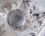 Foto langkah ke 8 dari resep Vanilla Oreo Ice Cream.