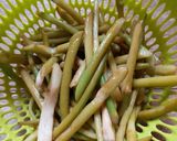 Foto langkah ke 1 dari resep Tumis akar keladi(sulur).