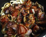 A picture of step 4 of Vietnamese Caramelized Pork.
