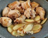 A picture of step 7 of Three Cup Chicken with King Oyster Mushrooms.