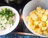 Foto del paso 3 de la receta: Patatas guisadas con langostinos