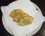 A picture of step 5 of Crispy Apple Pie Fritters.