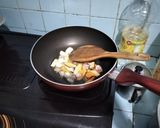 Foto langkah ke 2 dari resep Ikan Asap kuah kuning.