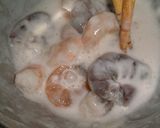 A picture of step 2 of Small Prawn Fritters with an Egg White.
