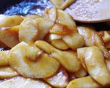 A picture of step 3 of Easy Apple Pie with Puff Pastry.