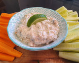 Foto del paso 4 de la receta: Dip de queso ricotta, salmón ahumado y pistachos, con alcaparras y eneldo