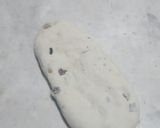 A picture of step 3 of Pesto and Tomato flatbread.