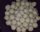 Foto langkah ke 4 dari resep Candil ketan putih.
