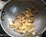 A picture of step 3 of Potato  Egg  Bhurji.