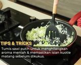 Foto langkah ke 1 dari resep Kuotie Ayam Devina Hermawan.