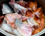 A picture of step 5 of Southern Thai Sour Curry with Salmon Head and Pickled Bamboo Shoots.