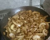 Foto del paso 1 de la receta: Arroz con cebolla en salsa de soja