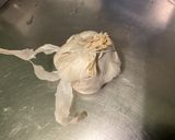 Une image de l'étape 2 de Pommes de terre au diable, ail confit et herbes aromatiques.