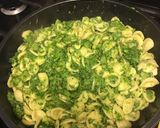 Foto del passaggio 5 della ricetta Orecchiette con broccoli