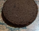 A picture of step 7 of Chocolate-Peanut butter Ice-cream Cake.