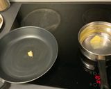 A picture of step 7 of Dough balls with cheese (Vegetarian).