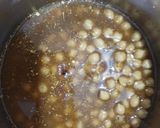 A picture of step 3 of Kathiawari chole.