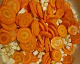 Gombaleves krumpligombóccal recept fázis 3 fotója
